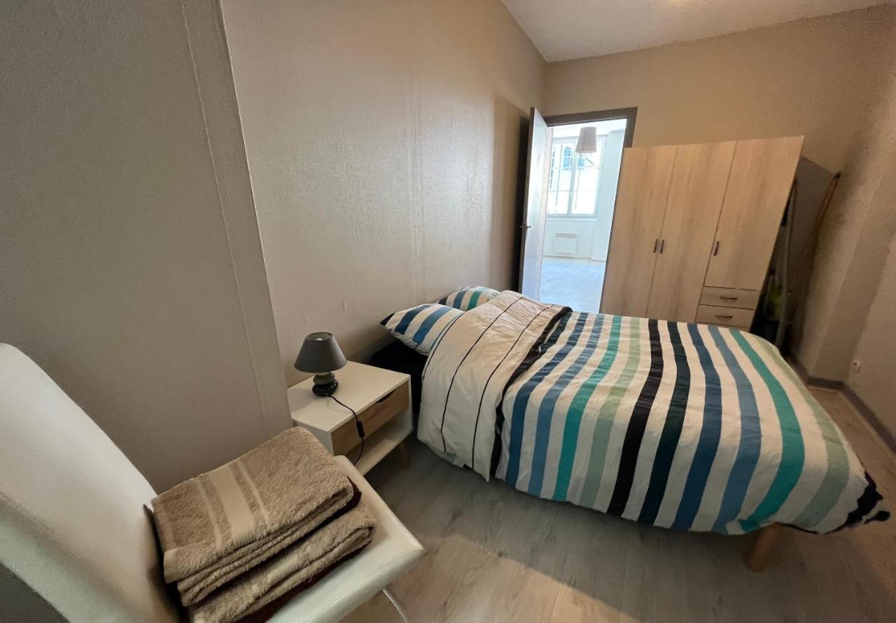 Appartement F2 Au Plein Centre Du Puy-En-Velay Le Puy-en-Velay Екстериор снимка